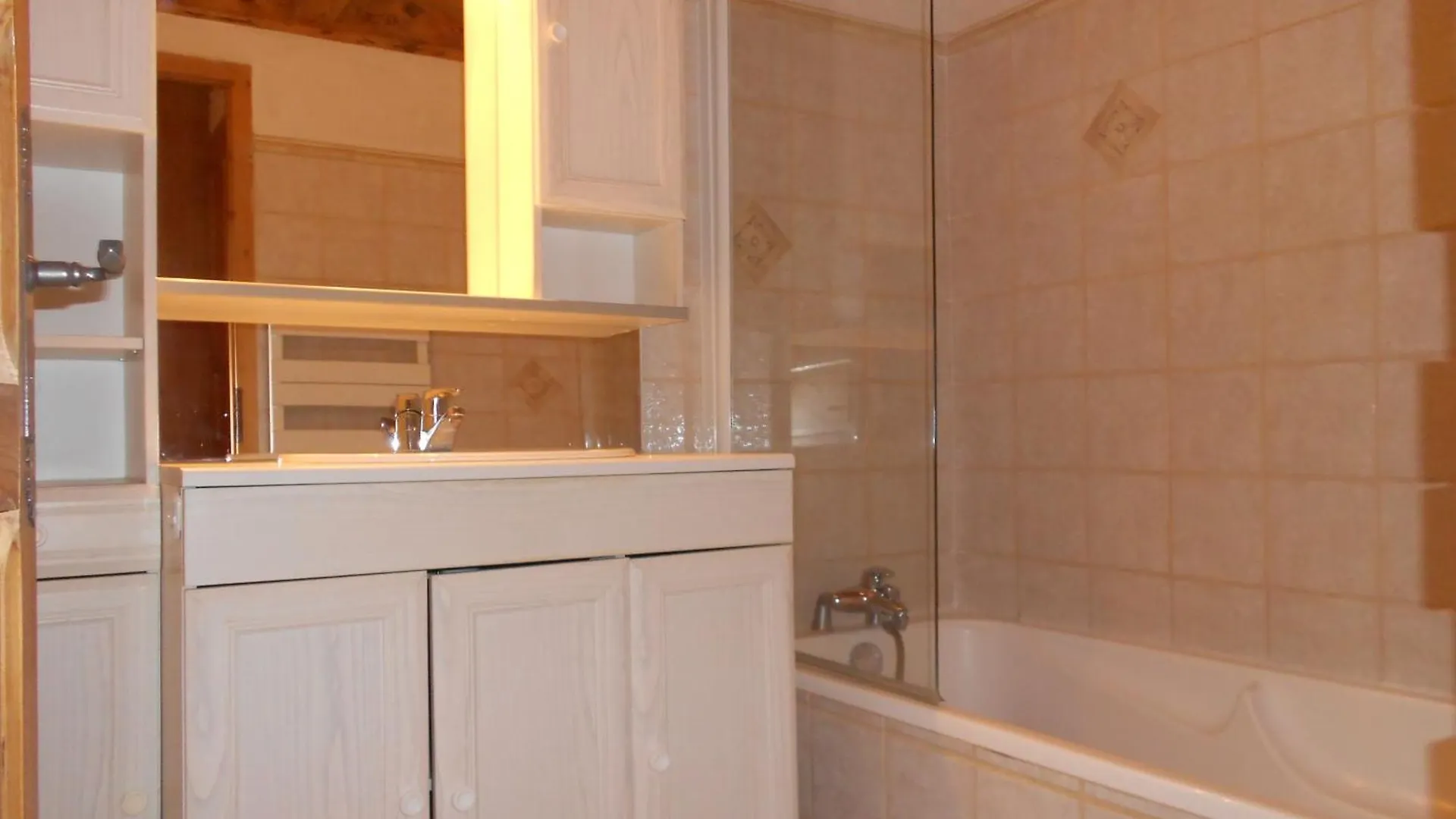 La Ferme Des Favrays Apartment Notre-Dame-de-Bellecombe France